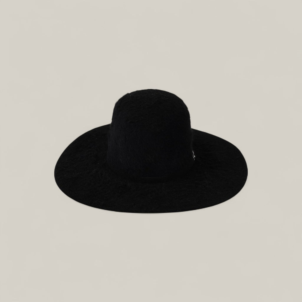 The 25X Grizzly - Black - TC Hat features a wide brim and rounded crown in luxury style, displayed against a plain light beige background.