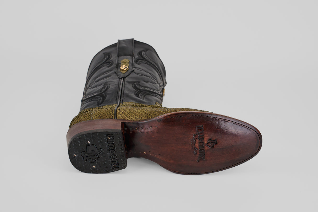 Tanner - Jungle - Roper Toe