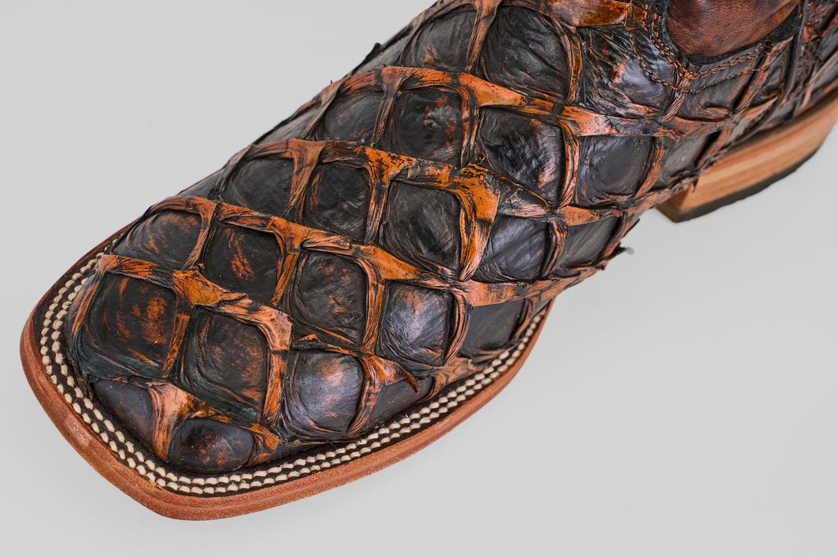 Conor - Rustic Cognac - Square Toe