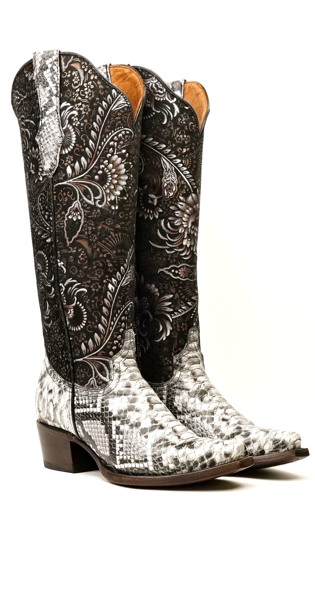 The Marcie - Embossed Natural - Gomez Western Wear